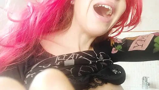 si vulgar dan penghujatan yang kita cintai, Lavinia