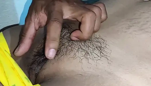 I'm a virgin! Oh yes, that's so good! Slowly penetrate my pussy in this Tamil Indian video.