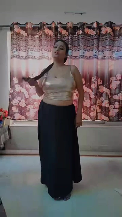 更努力地操我（完整视频）