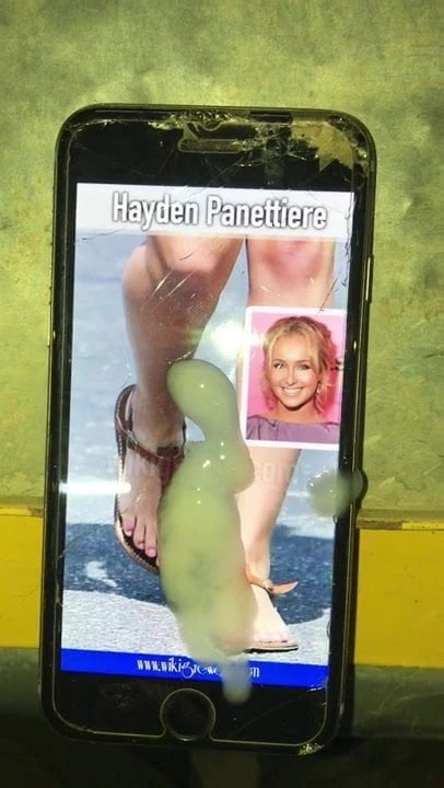 Cumtribute on Hayden Panettiere and her sandals and feet