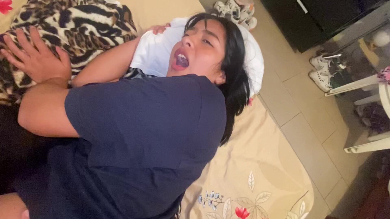 How nice to put it up my stepsister's ass