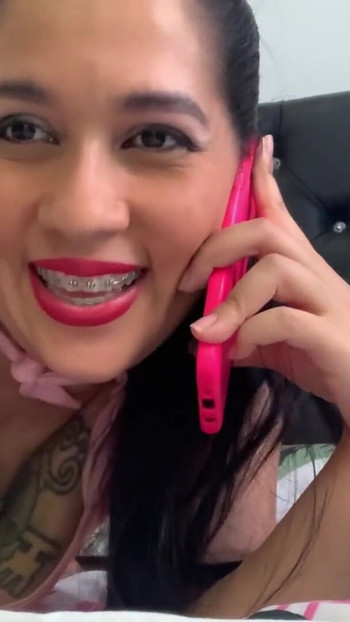 Detik yang tidak dapat dilupakan dari "di telefon dengan suami semasa saya mengongkek kawan baiknya"
