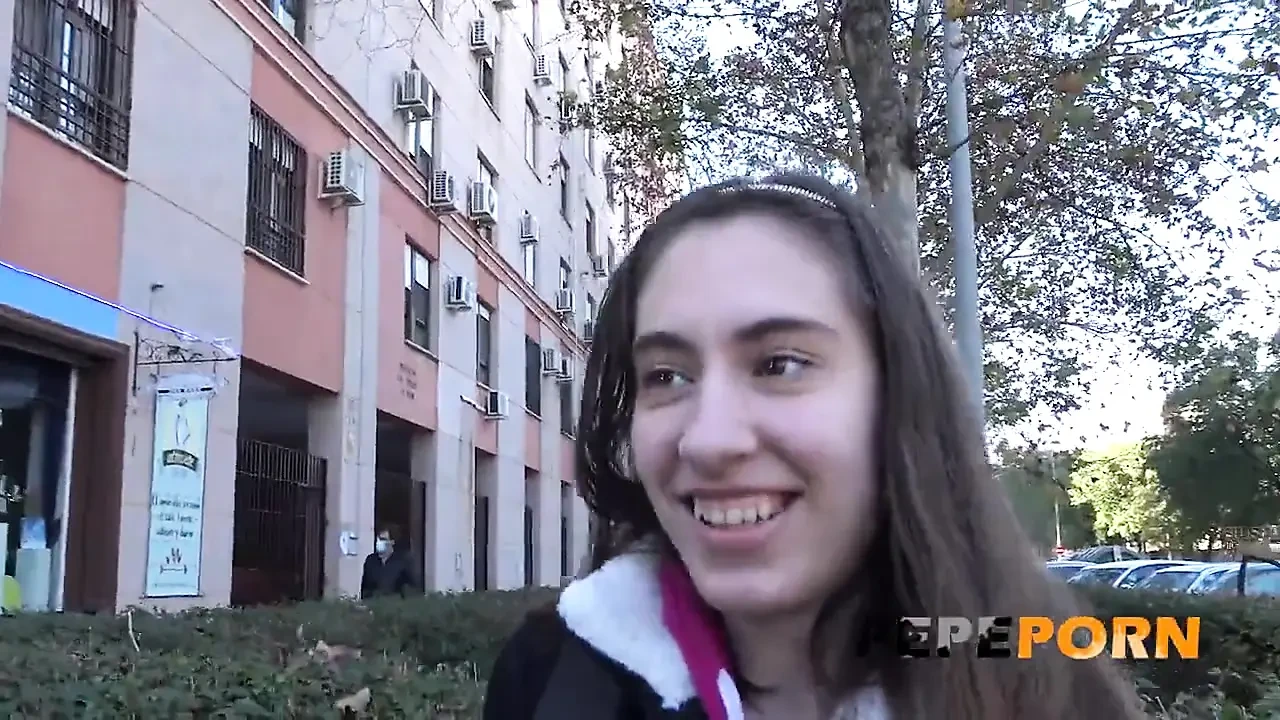 Carolina Lorca ตอนที่ 3: เรียนรู้เกี่ยวกับเซ็กส์ทอยและรับบทเรียนเย็ด!