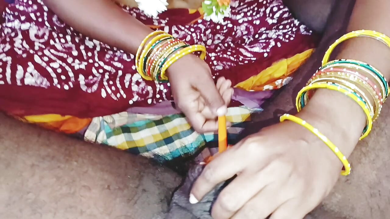 Indian Beautiful Saree Stepmom Fucking Stepson Telugu Dirty Talks.