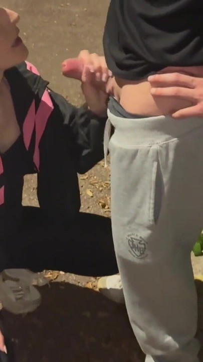 Fun with a young fan - My husband films | Clip 2