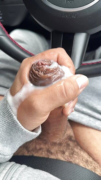 Horny jerk off in the car while driving