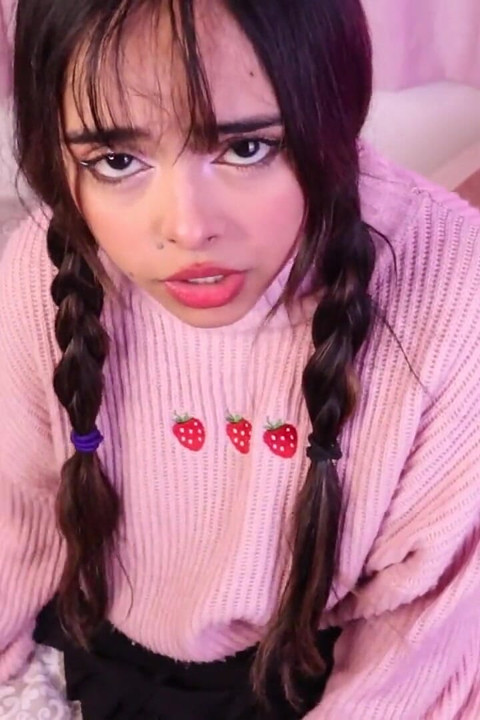 Tabu: üvey baba sadece yarağıyla bakire fışkırtıyor