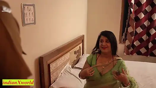 Beautiful Rich Madam fantasy sex with Hotel Guard! Indian Sex