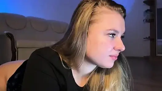 Jucielussie dudukin wajahmu dan masturbasi