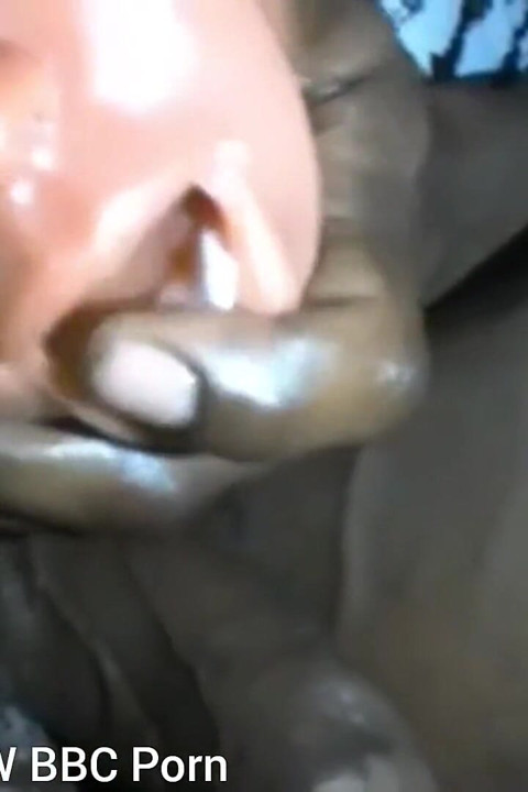 Mijn grote harde lul plezieren met neppoesje zaklamppop