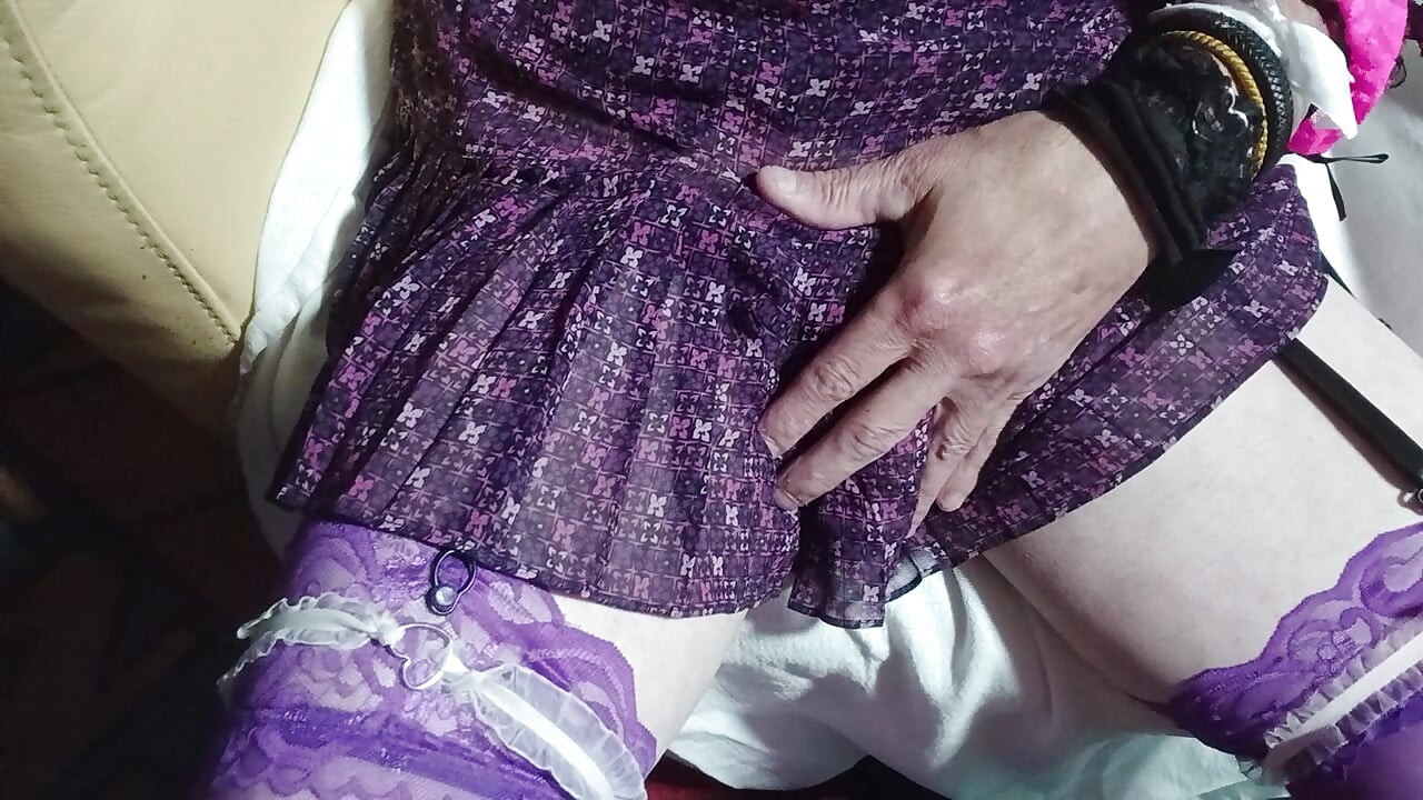 Pink panties =penis happy!