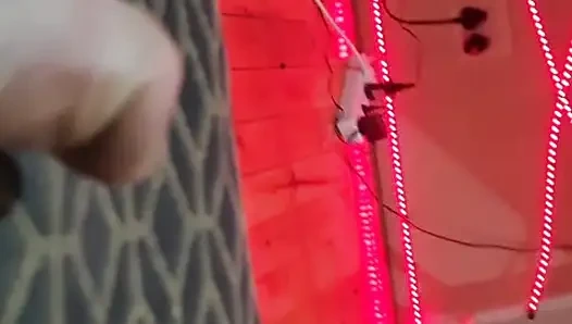 Echtes geiles paar lutscht und fickt spät in der nacht