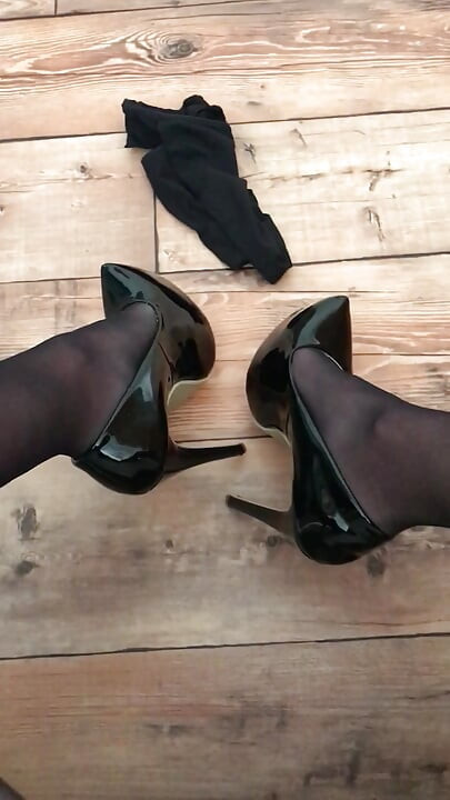 intensiv orgasm i fruens tights