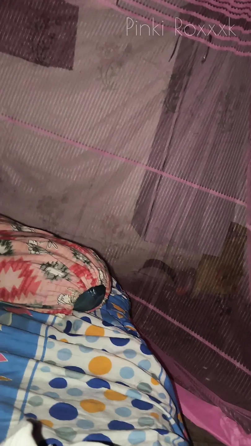 Riya rode the dick after applying oil