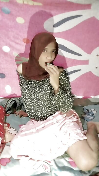 Hijab Cantik Dengan Tudung