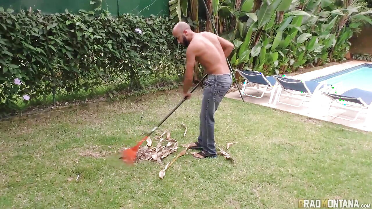 Máy bay bà già đã kết hôn đụ với người làm vườn có năng khiếu