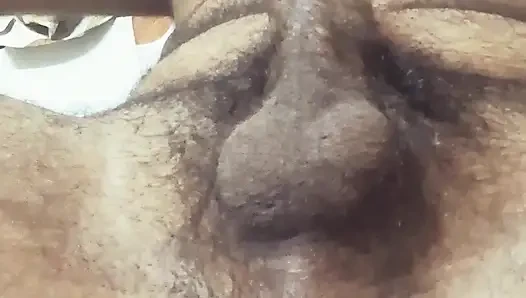 Çıplak mallu kıllı model yatak odasında mastürbasyon yapıyor
