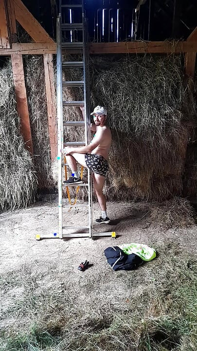 Daeros si pria gay pedesaan Rumania yang lagi sange berat