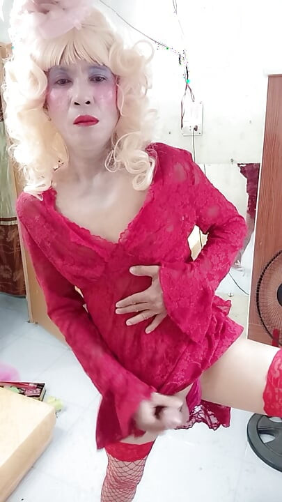 Oanh Le transgender wearing a selfie cock terrier dress