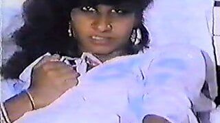 Pornô indiano vintage dos anos 90 (pyar ka tohfa)