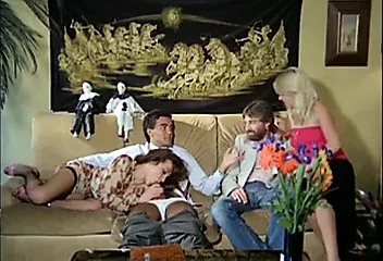 Les Femmes Mariees (1979)