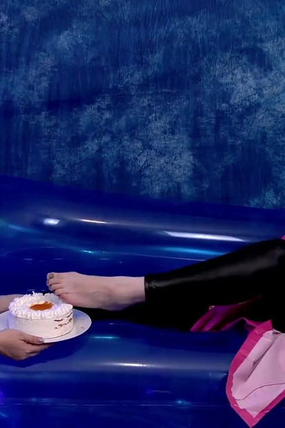 Facesitting and Licking Pussy Lesbian Rough Sex Hardcore Fuck Doggy Sex and Ass Tease Arya Grander