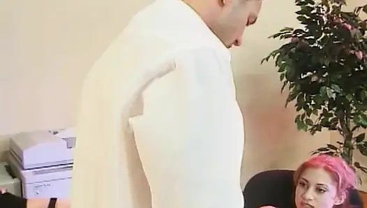 Mükemmel hatun anal deliğine büyük yarak almak için burada