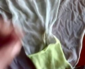 Cum trên wifes dơ bẩn quần lót