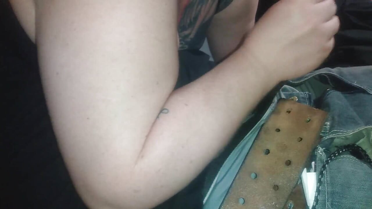 Chubby Slut Takes BBC Pounding