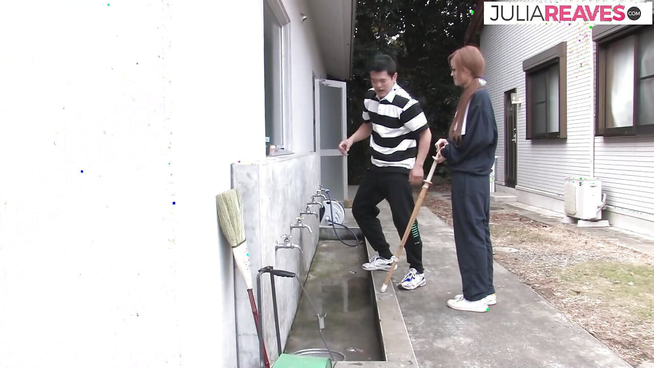 辣妹被指交然后被一根长鸡巴狠操