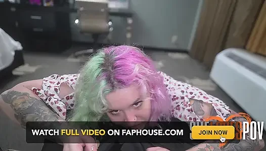 Сипай Media, мясистая геймерша Haylee любила сосать мой большой черный член и получать покрытой моей спермой