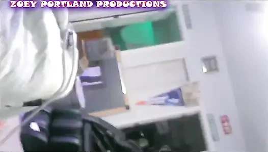 Zoey Zoey Zoey dışarıda takılıyor