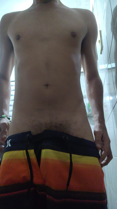 Roll for those who like soft cock. I want to see my hard, taut Jeba, pulsating without me holding it. For those who like cock, cock, whip, rod, stick