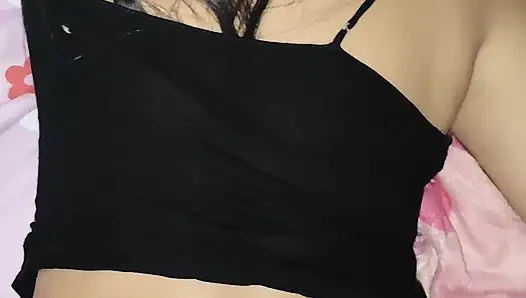 FUCKING PINAY MILF MAID AFTER CLEANING THE HOUSE