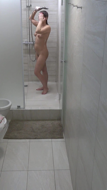 Amateur Teen in Bathroom and Shower