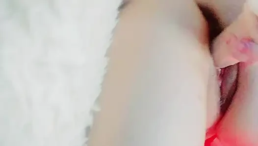 MILF Plays with Pussy