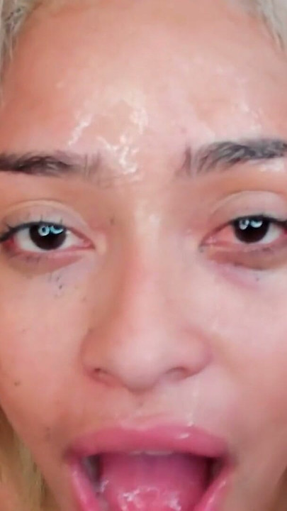 Abuse Of His Face - Sumisa With A Great Piss In His Mouth | Clip 2