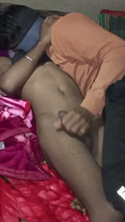 Indian Shemale -Slowly Slowly Inside Dick Shemale A Beautiful Boys Hotels Room Fucking In Afternoon Time - Desi Movie | Clip 1