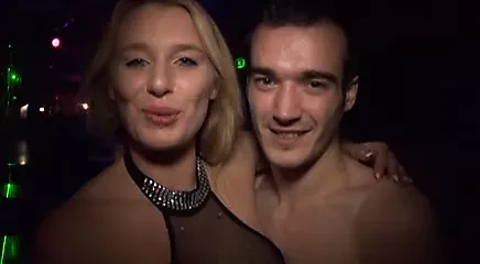 我在交换俱乐部的第一次晚会1