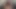 Minyon orta yaşlı seksi kadın büyük göğüslerini sağıyor