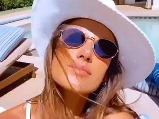Alessandra Ambrosio-bikini 7-6-2020