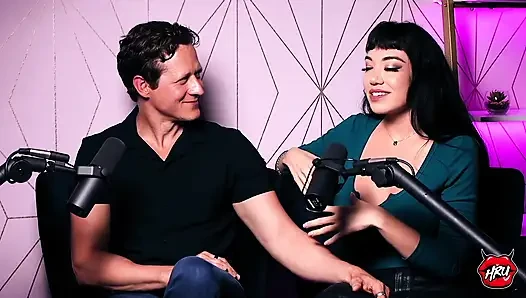 Aku suka banget kencan di industri porno bareng little puck dan shawn alff