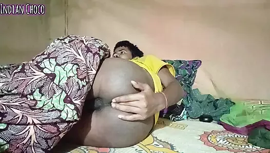 18 years old boy showing his sexy ass, raat ke andhere me apna sexy gand dikhaya