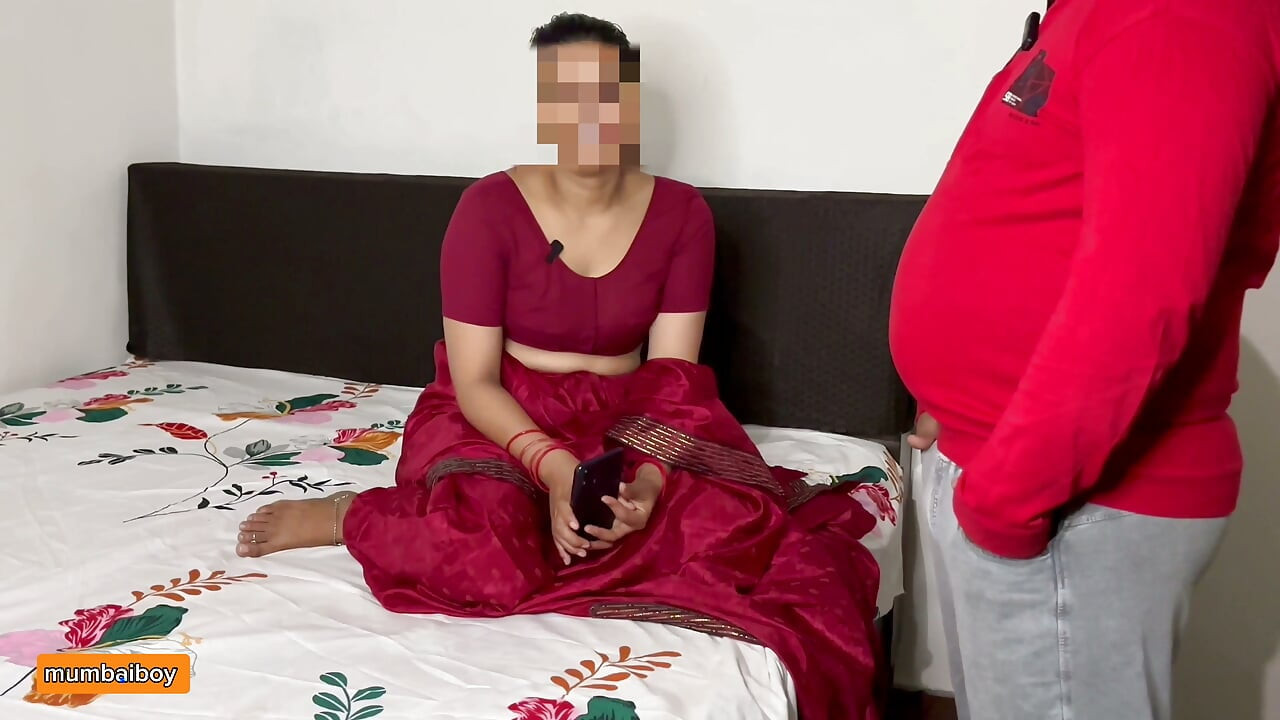 Indian Desi Aunty, you've come my room just to fuck me.hindi Viral video.