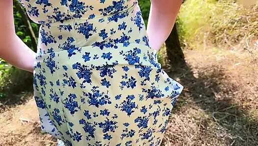 HANDJOB in PUBLIC - Stranger Woman Caught me Masturbating and Makes Me Cum!
