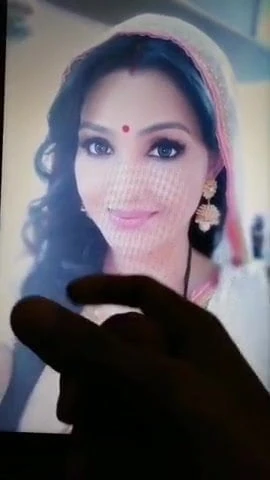 Angoori bhabhi extracting cum juice