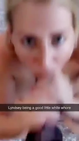 Lyndsey, 30 from UK