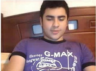 Straight guys feet on webcam #402