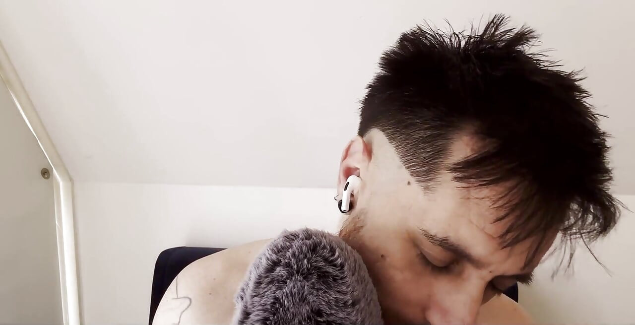 This Is a Beard Rubbing