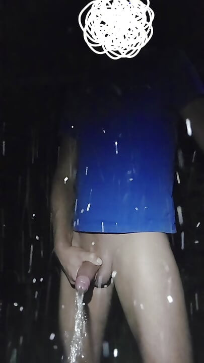 Biggest piss ever. Never Seen before. Huge piss. Skinny boy pisses a Huge stream of warm pee